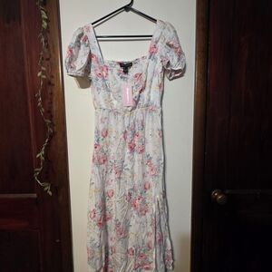 Streetwear Society Floral Midi Dress with Puff Sleeves